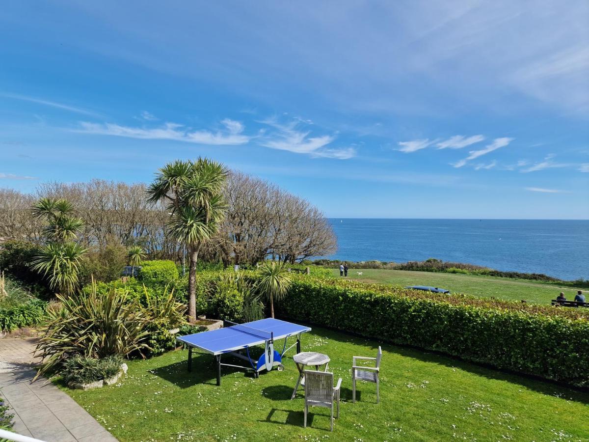 Blue Hills Luxury Apartment, Bay Front With Parking 法尔茅斯 外观 照片